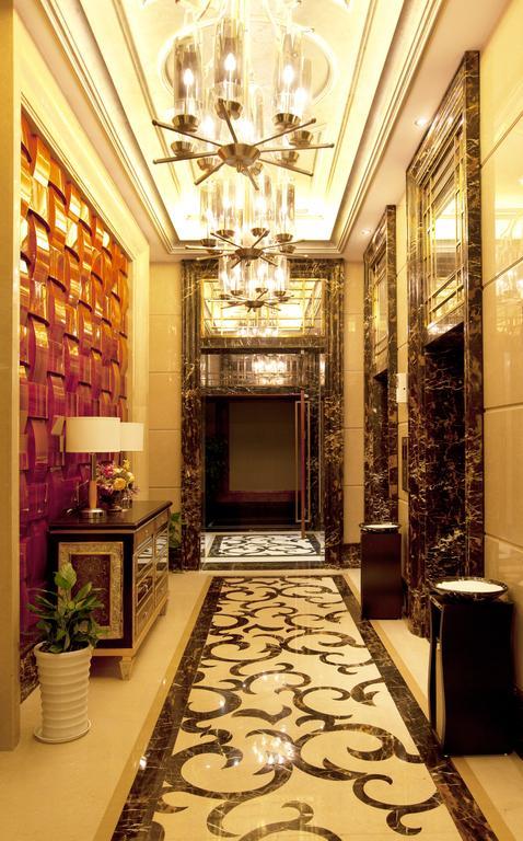 Friend Hotel 4*